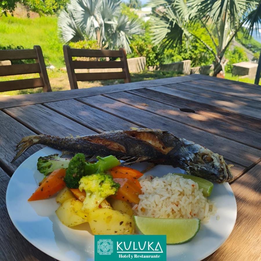 Hotel Y Restaurante Kuluka ซานมิเกล ภายนอก รูปภาพ